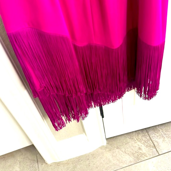 NWT Trina Turk size 10 holiday or party dress. - Picture 8 of 8